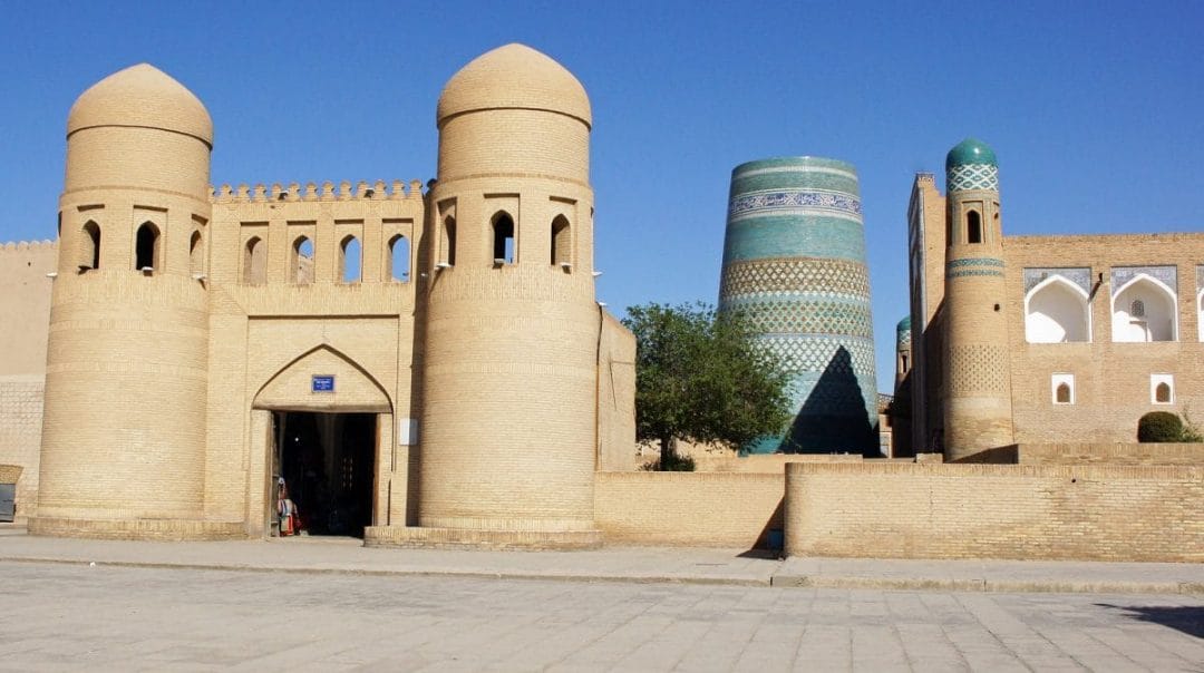 Pforte zu Moschee in Chiva, Usbekistan