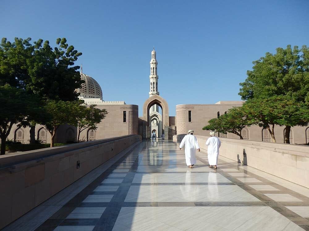 Muscat_Große_Sultan_Qabus_Moschee_Klueger_Reisen