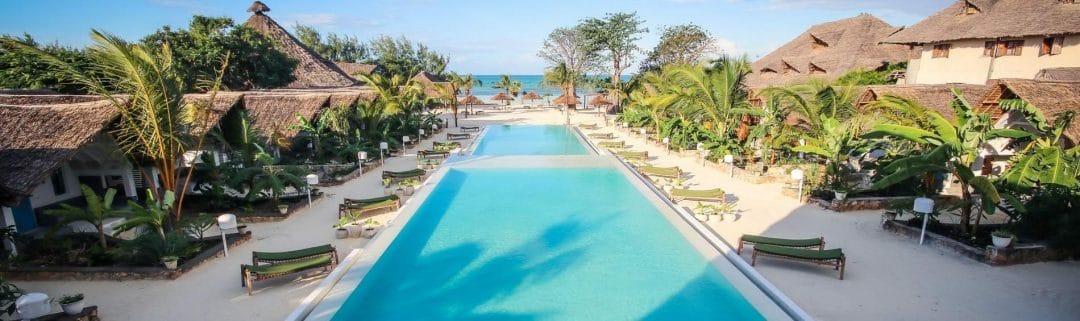 Zanzibar_FUN_Pool_Klüger Reisen