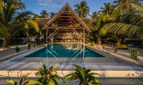 Zanzibar_NUR Beach Hotel_Pool_Klüger Reisen